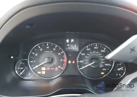 2011 Subaru Outback 2.5I Premium z USA, uszkodzony, nr VIN 4S4BRBCC8B3427715